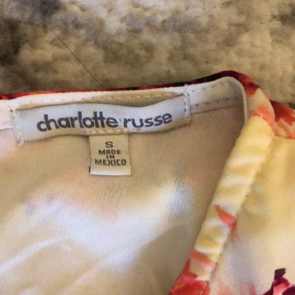 Cute romper - Picture 2 of 3